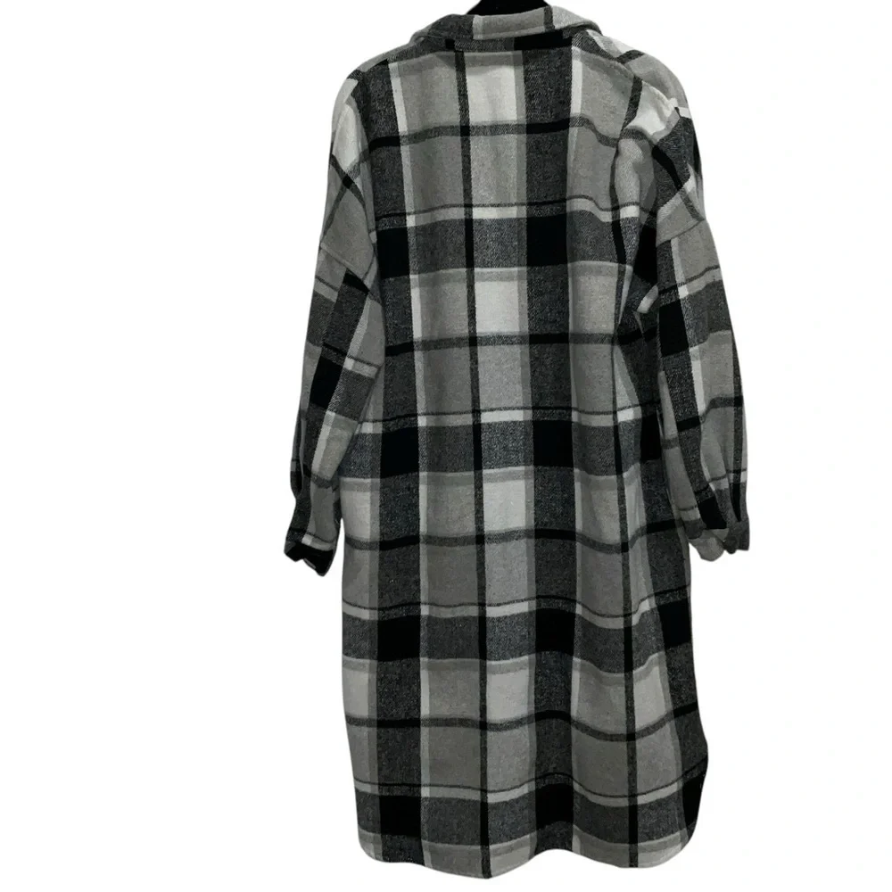 Cozy Long Plaid Fleece Shirt Jacket Women’s - Picture 3 of 5